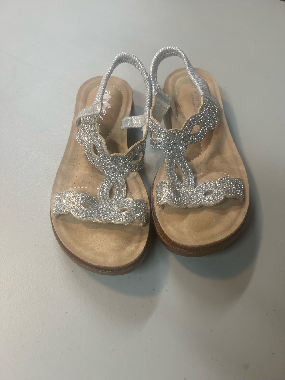 Annie Silver Rhinestone Slingback Sandals Women’s Size 6.5M Comfort Flat